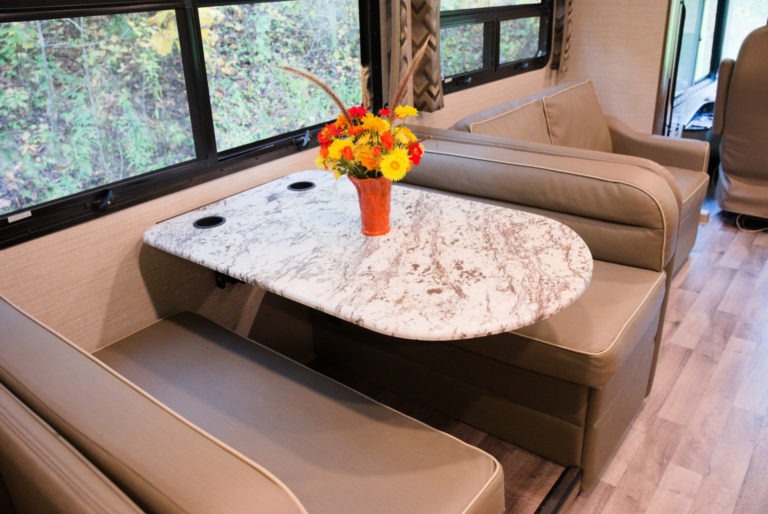 2020 Jayco Alante for Rent Troyer's RV Rental