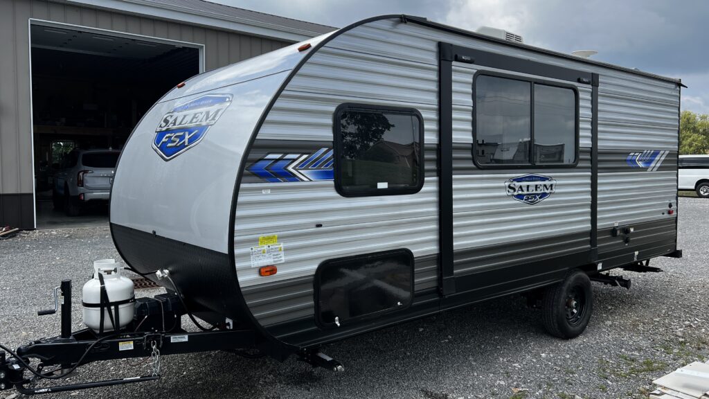 Troyer's RV Rental, Troyer, RV Rental, Motorhome, Camper Rental, Ohio, RV Rentals Millersburg, Forest River Salem, Rent, Jayco Alante, FSX, Winnebago Vista, Prime Time Tracer, Florida