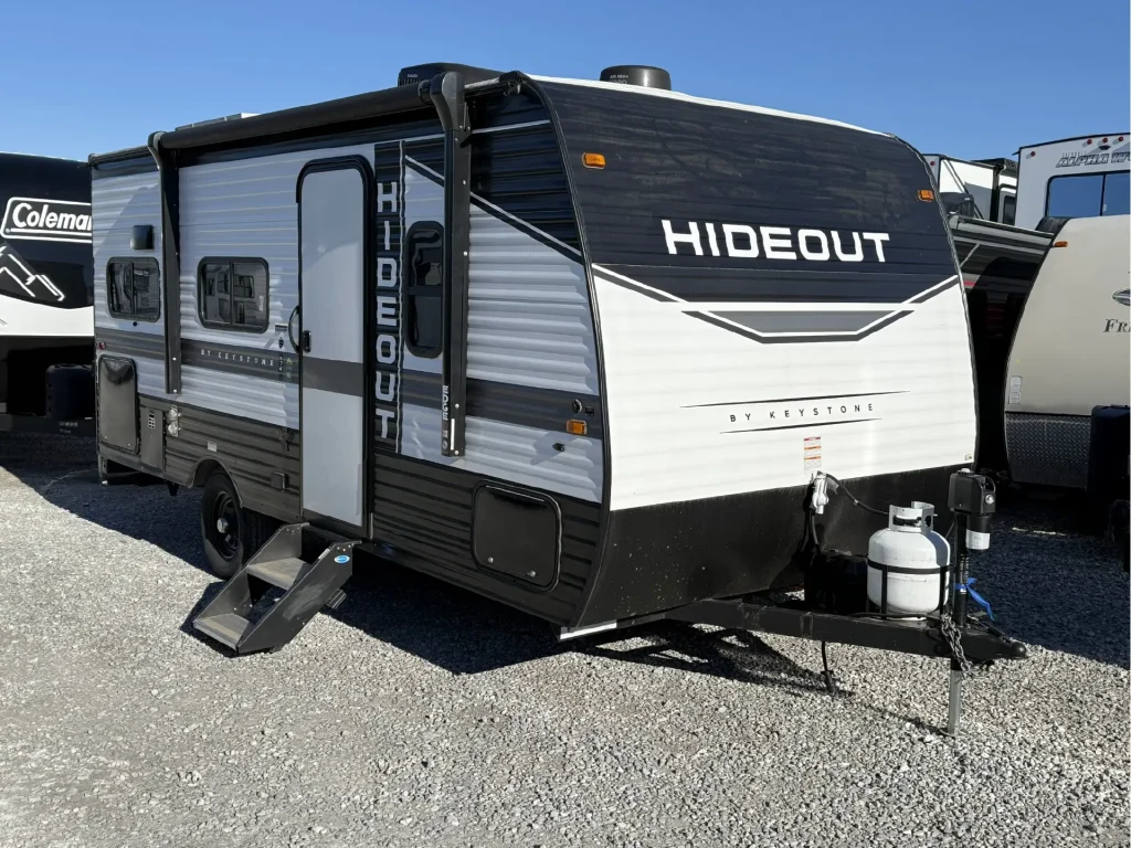 Hideout travel trailer camper rental in Ohio